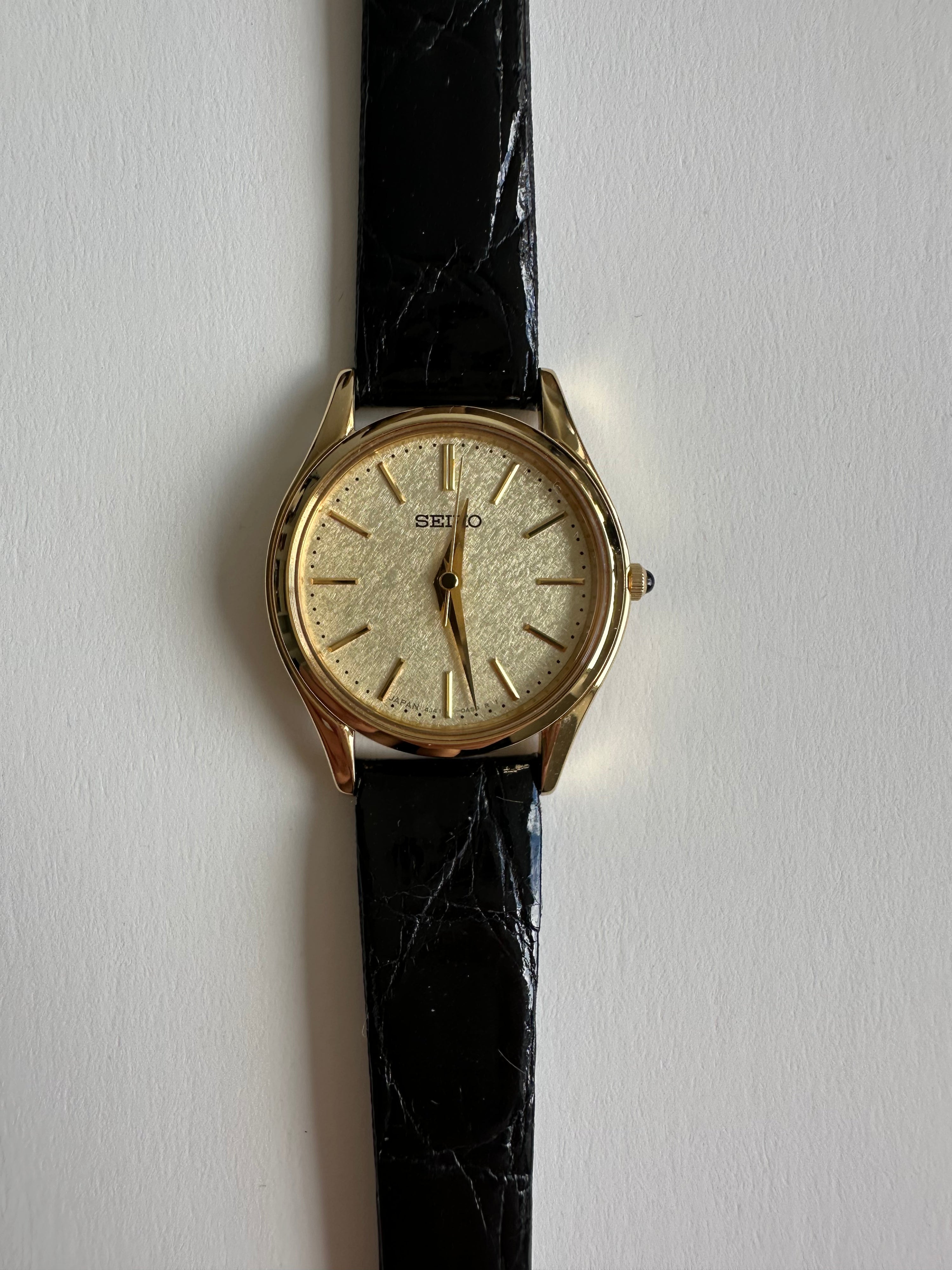 Classic Round Gold Women's Seiko Watch